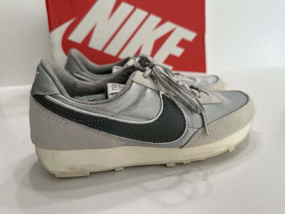 Nike Daybreak Light Smoke Gray Shoes Women's Size 7 Suede DN3399-001
